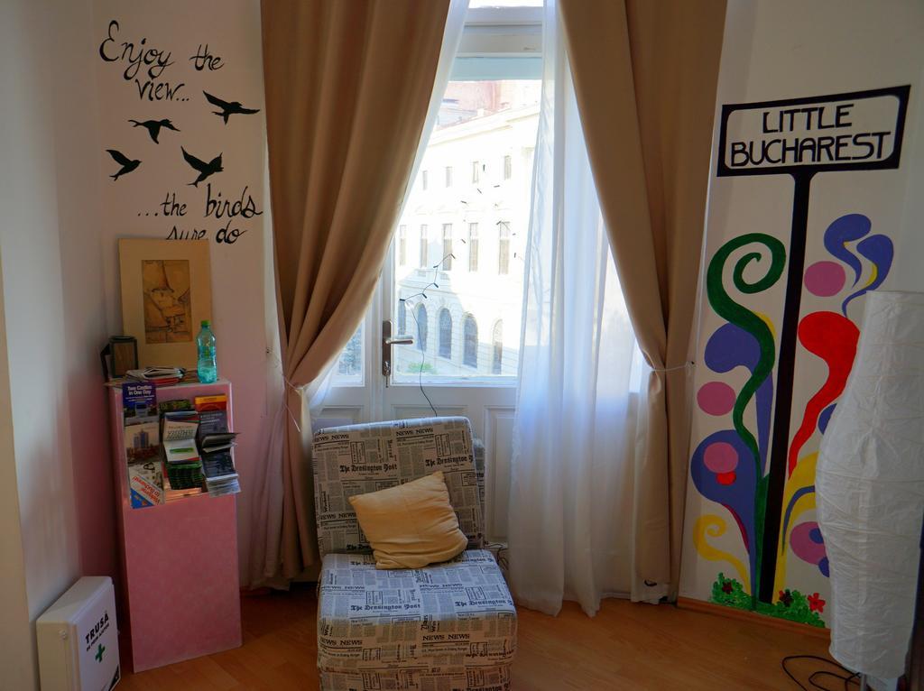 Little Bucharest Old Town Hostel Екстер'єр фото
