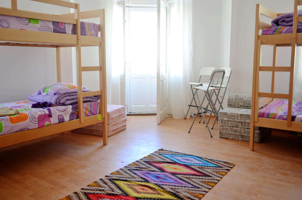 Little Bucharest Old Town Hostel Екстер'єр фото